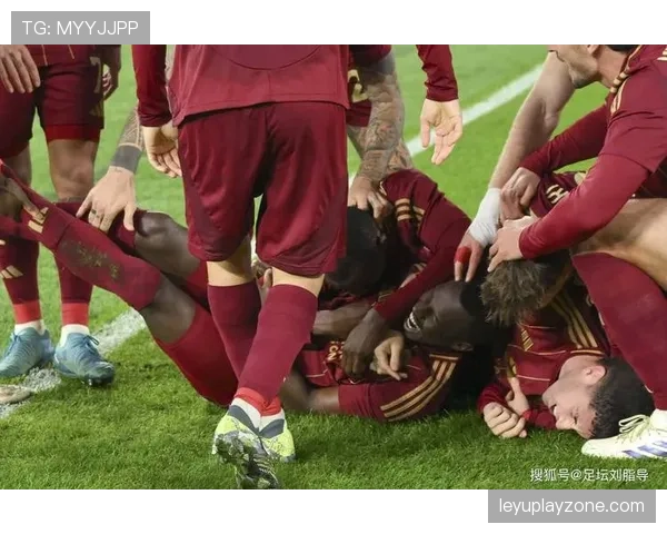 专访摩纳哥中场福法纳:“教练要求我们在丢球后6秒内必须完成反抢” 专访摩纳哥中场福法纳:“教练要求我们在丢球后6秒内必须完成反抢”